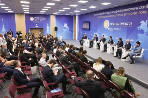 На ПМЭФ обсудили развитие ЭКГ-рейтинга и стандартов ответственного бизнеса